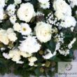 Kép 3/3 - Fehér virágokból készült, klasszikus koszorú
