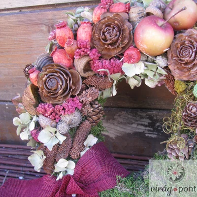 Bordó szalagos koszorú